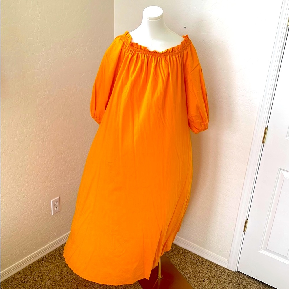 Ann Taylor Vibrant Orange Billowy off the shoulder summer dress